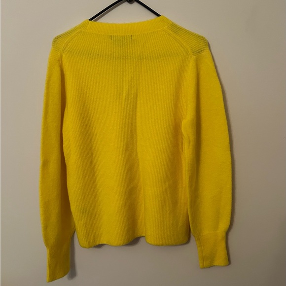 Banana Republic Aire Crew-Neck Sweater Yellow Size Small NWT - Picture 3 of 9
